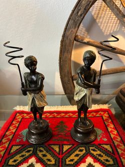 HERMOSA PAREHA DE CANDELABROS ANTIGUO DE BRONCE
