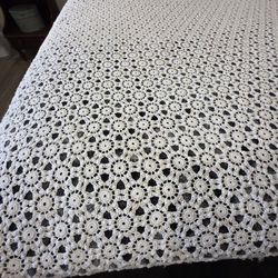 Vintage Crochet Lace Bedspread 