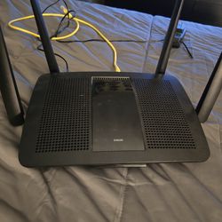 Linksys EA8100 Max Stream Router