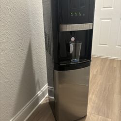 Water Dispenser With Cabinet 