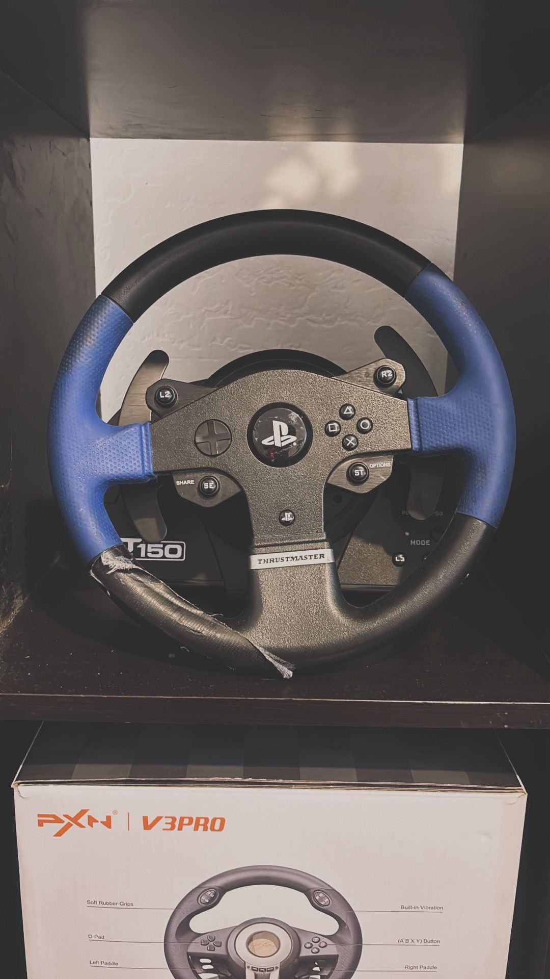 PS4 steering wheel