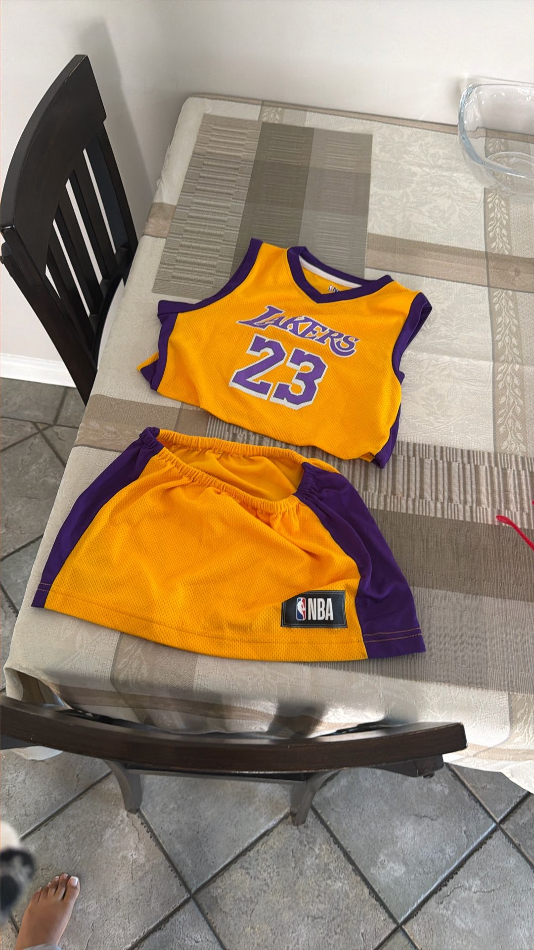 lakers two piece halloween fit