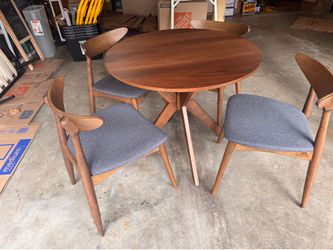 Christopher Knight home dining set