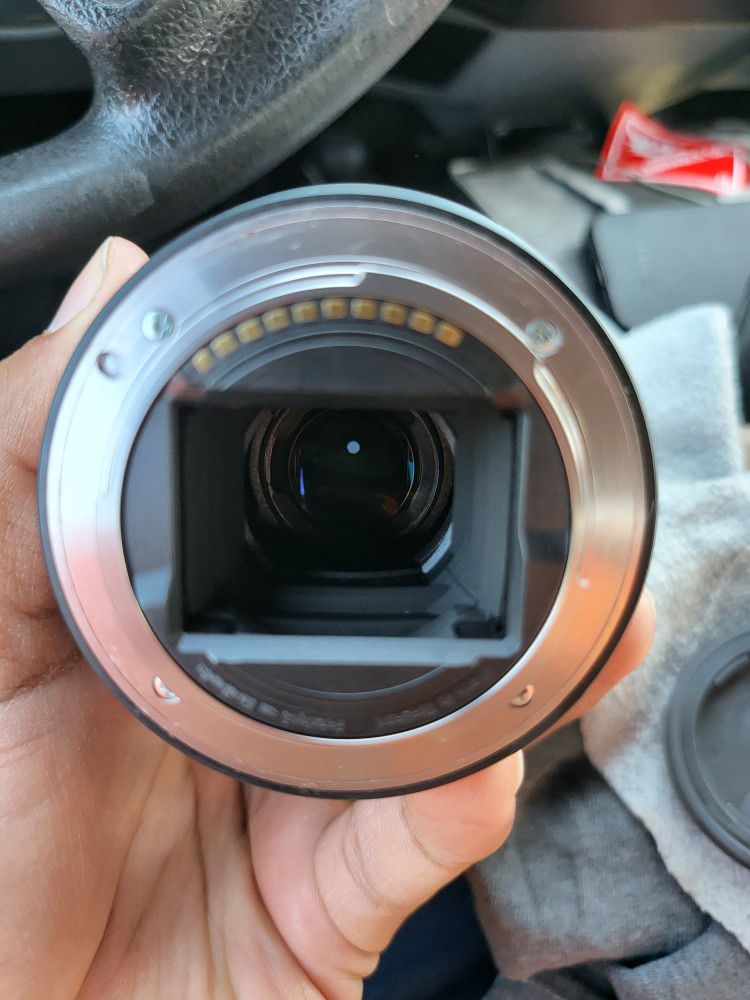 sony fe 28-70mm 3.5-5.6 Lens 