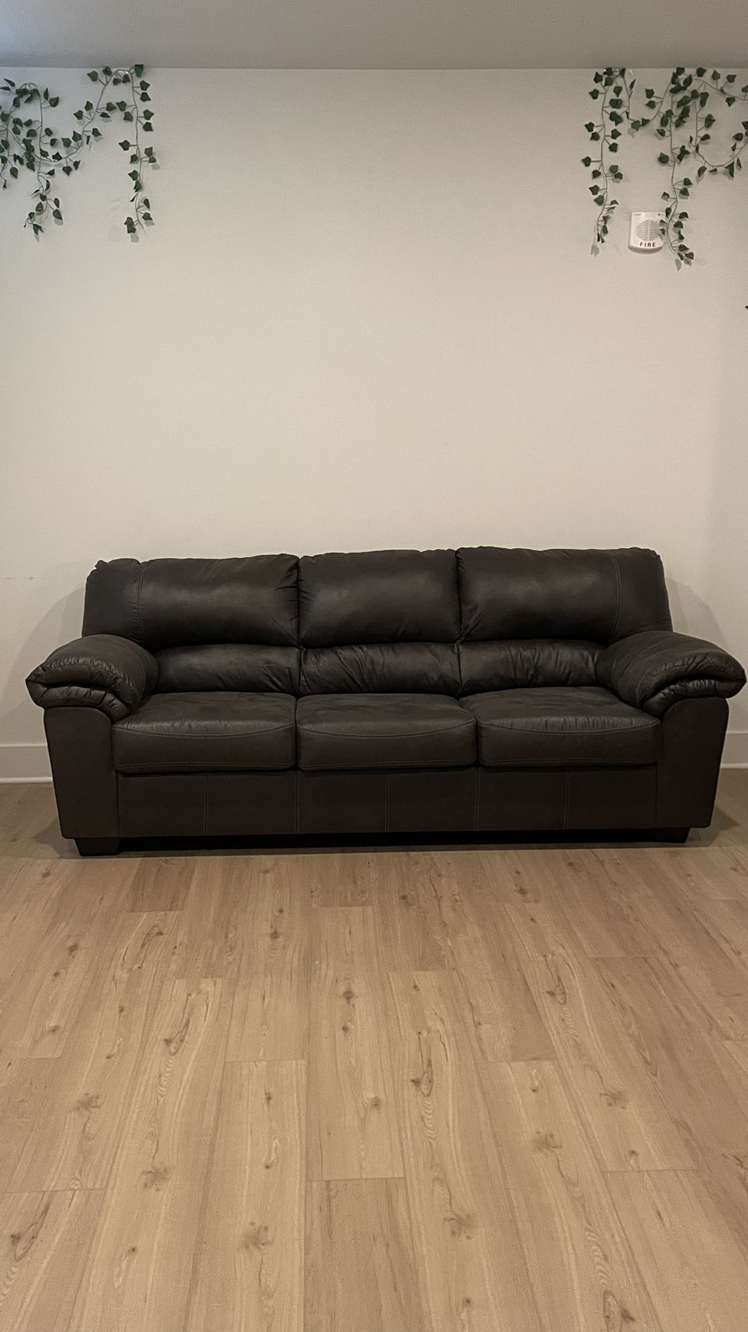 Bladen Sofa