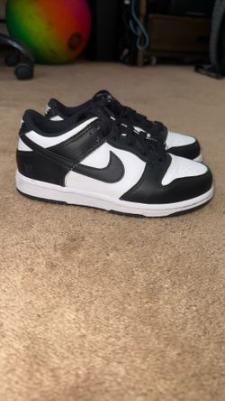Nike Dunk Low Pandas Size 12c