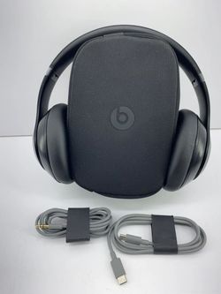 Beats Studio Pro Wireless Headphones Black (WMP021534)