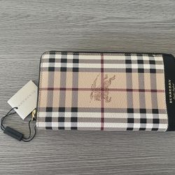 Burberry Wallet 
