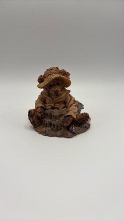 Boyd’s bear friends