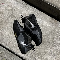 Nike Basketball Shoes 