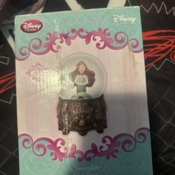 Ariel Little Mermaid Globe 