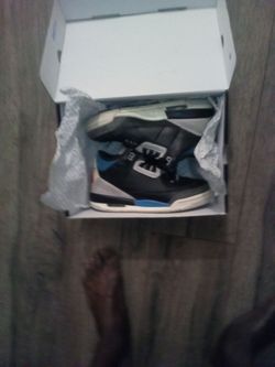 Air Jordan 3 Black Blue Sneakers