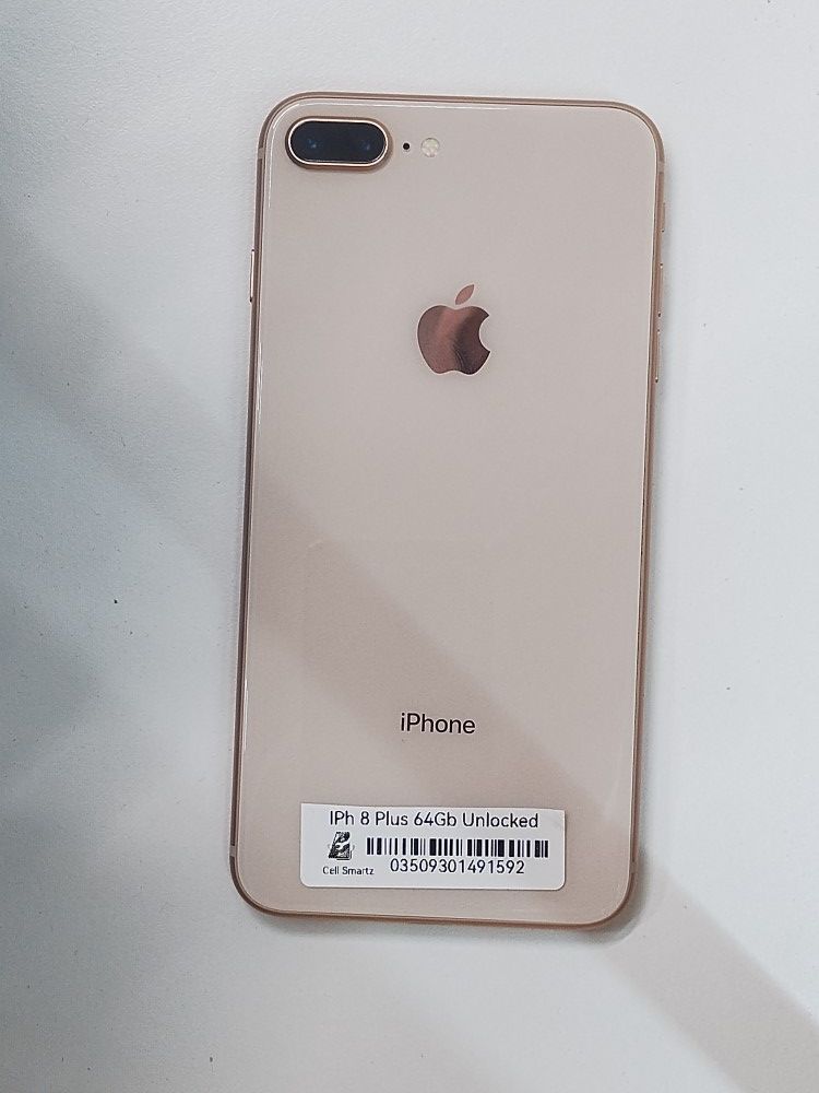 Unlocked 8 Pl us 64Gb Clean Like New With Charger And Warranty 💯