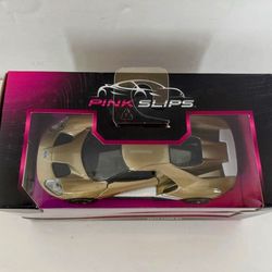Ford GT 2017 Diecast 1:32 Jada Pink Slips Gold NEW