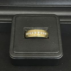 Ring 14kt gold VsStone 0.60 CT
