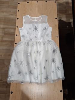 Size 14 girls children's place dress. Beautiful. Worn once