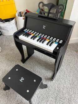 Hape Learn with Lights Piano + Stool