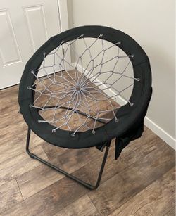 Bungee Lounge Chair – $10