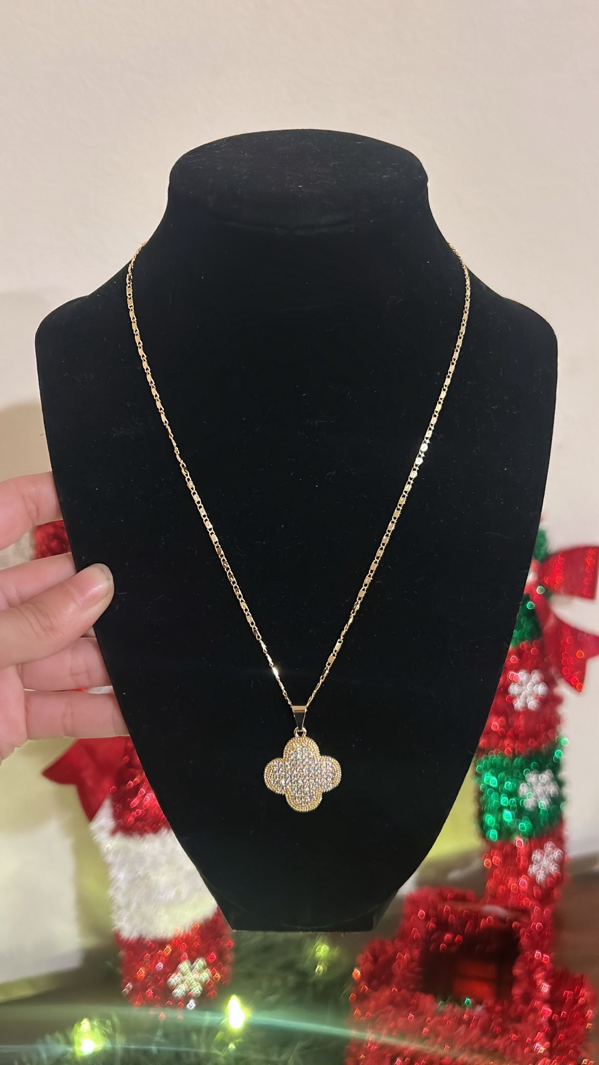 Diamond Clover Necklace