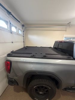 Diamondback HD Tonneau Cover for 2026 GMC Sierra 1500 (and like models)