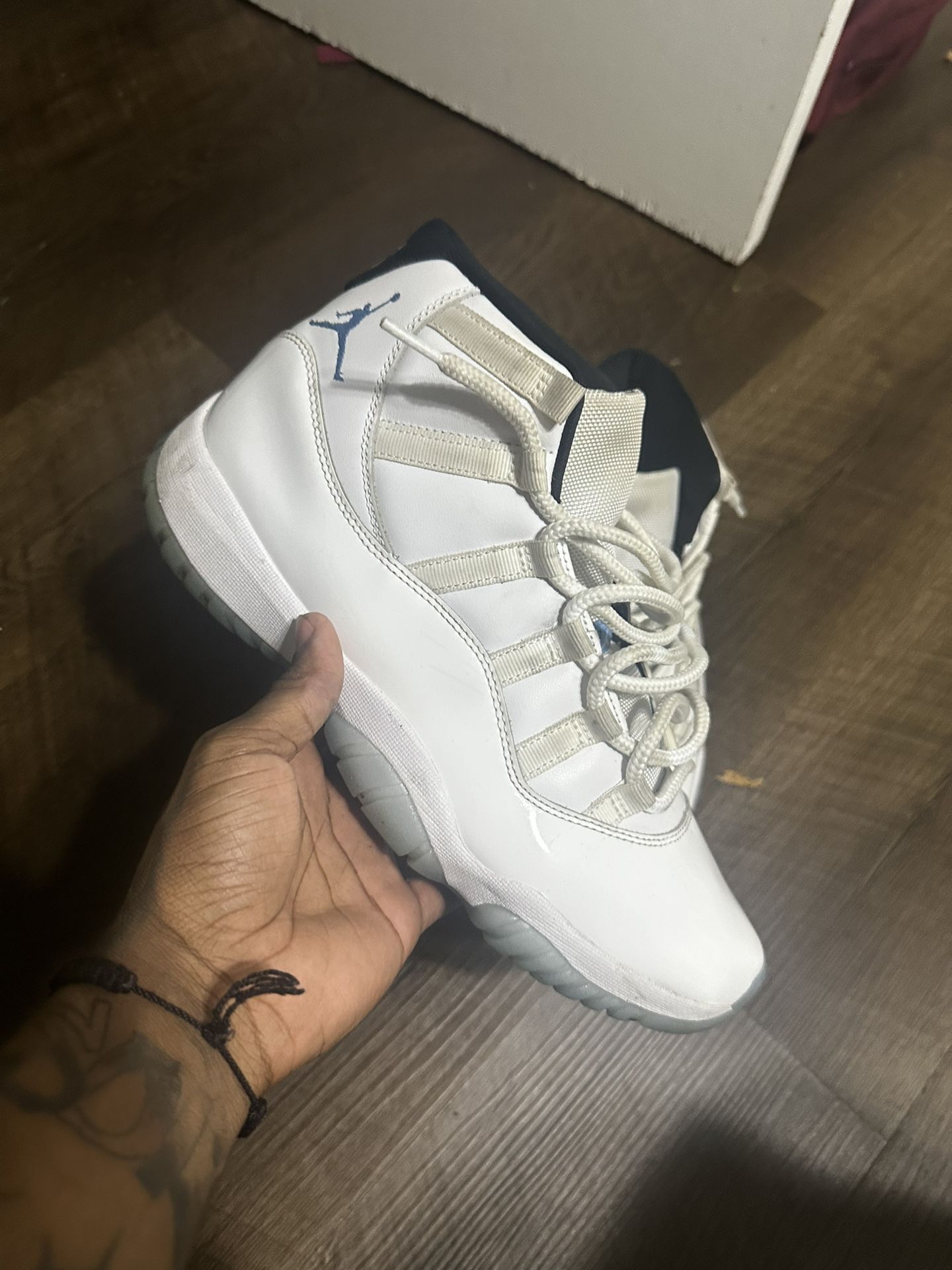Jordan 11 “Legend Blue”