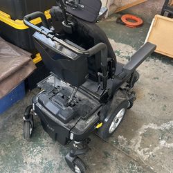 Quantum Electrical Wheel Chair 