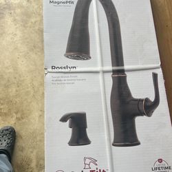 Kitchen Faucet