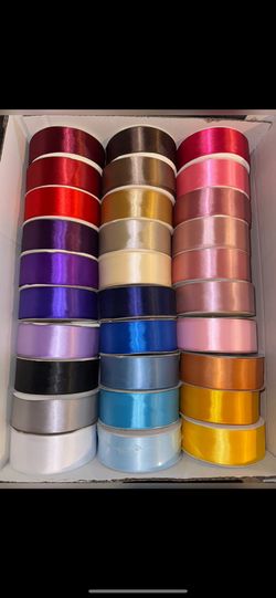 1.5 Satin Ribbon 🎀 50 Yards 10dls Each 