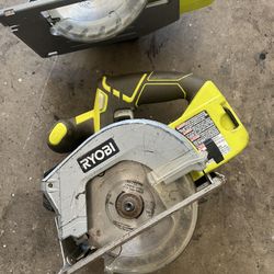 RYOBI 15 Amp Corded 7-1/4 in. Circular Saw with EXACTLINE Laser Alignment System, 24T Carbide Tipped Blade, Edge Guide and Bag