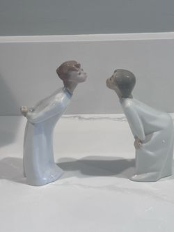 LLadro SIGNED Goodnight Kiss Figurines