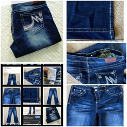 Maurices Blue Washed Jeans Size 9/10 Short New