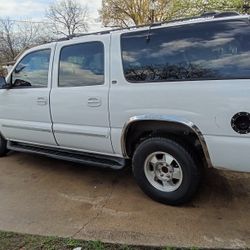 Chevy Suburban 