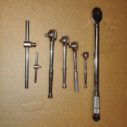 Tool Set Tools Kit Rachet Adjustable Torque  Auto Repair Tool Collection 