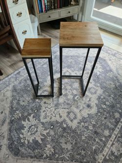 2 Peice Nesting Table