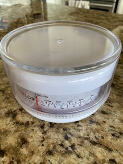 Scale for baking