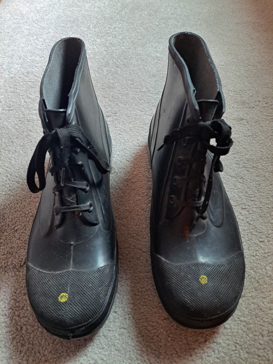Men's Steel Toed Work Boots, size 12