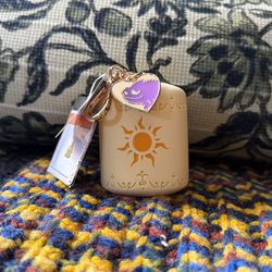 Rapunzel sanitizer holder