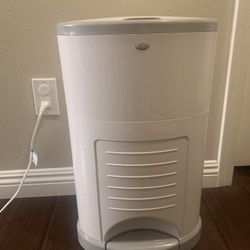 Dekor Diaper Pail