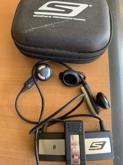 Blue Tooth Head Phones