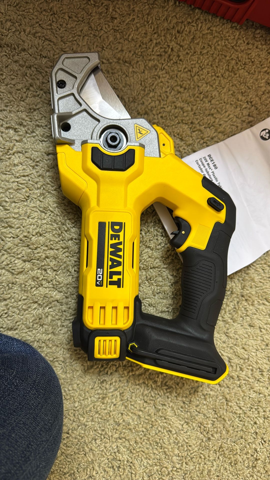 Dewalt 20v Max Plastic Tubing Cutter