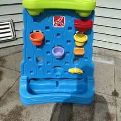 Step2 Waterfall Discovery Wall, Kids Double-Sided Water and Sand Activity Sensory Table