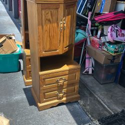 The whole bedroom set these two nightstands which you can see long dresser with the mirror and the headboard and it dd and it dresser mirror headboard