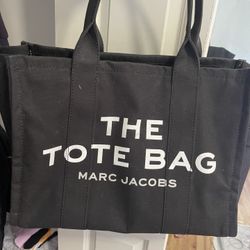 Marc Jacobs Jumbo Tote Bag 