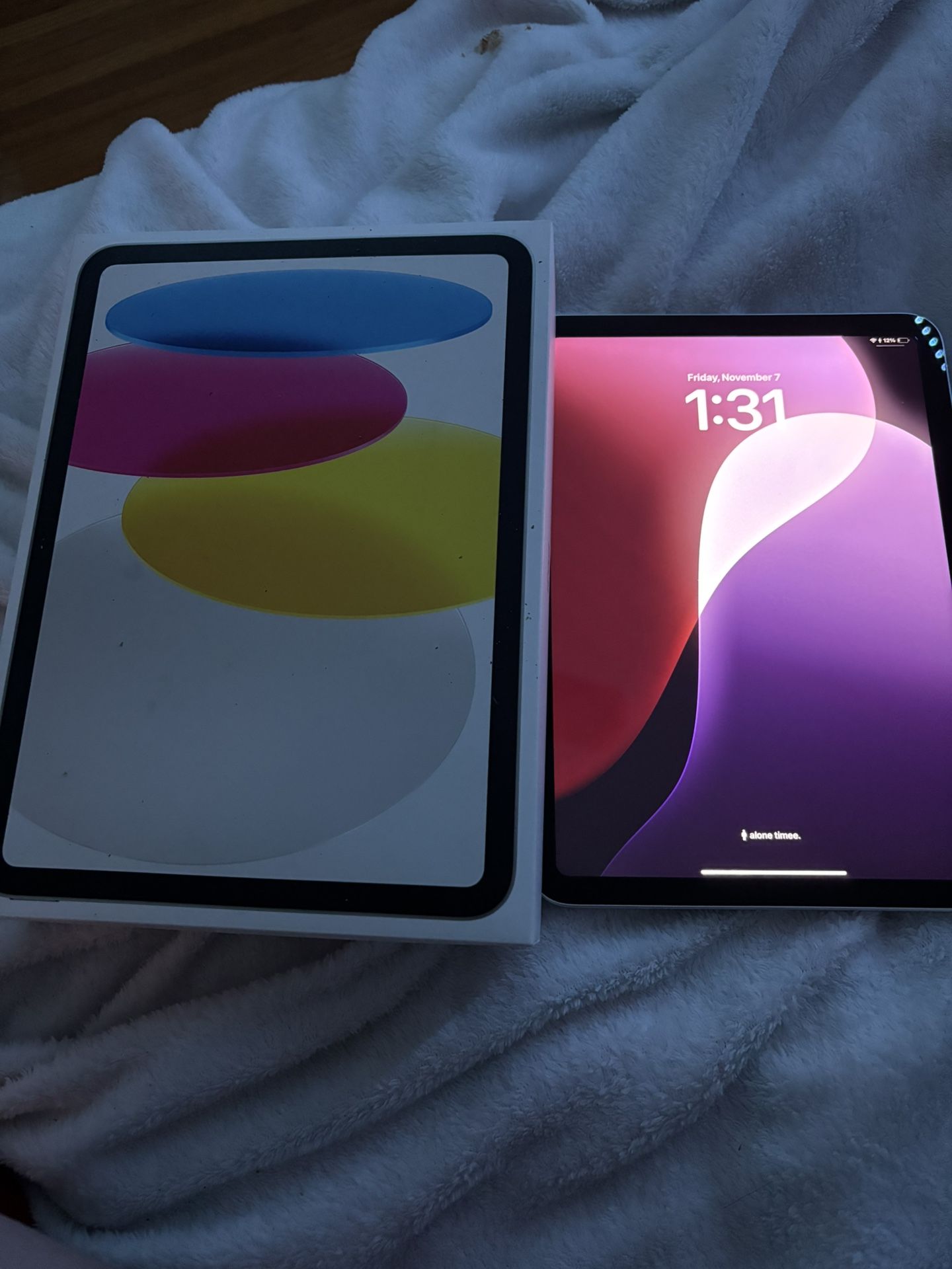 IPAD 11th gen silver