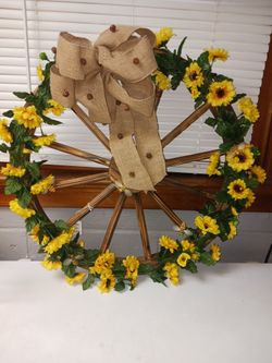 Beautiful Large Wood Wagon Wheel With Florals