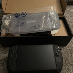 Open box Legion Go 2 32 GB Z2E