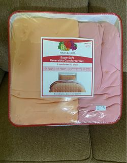 Reversible Twin Comforter Set