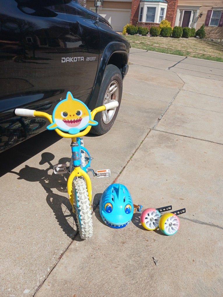Baby Shark Bike With Helmet And Training Wheels