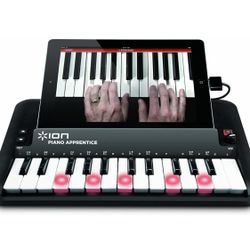 Ion audio illuminated piano learner with 25 notes for ipad, ipod and iphone