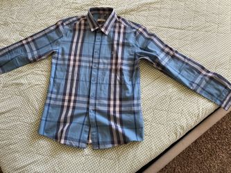 Burberry size (L)